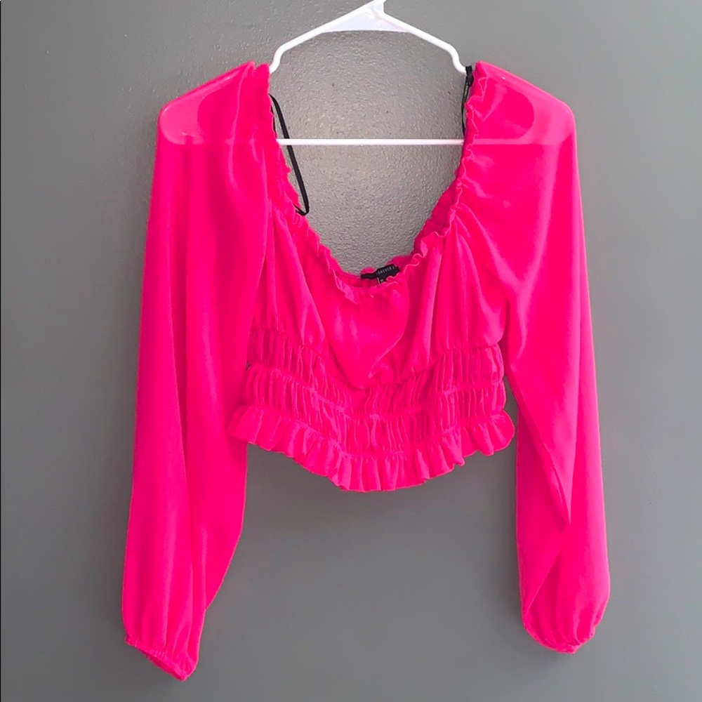 Forever 21 off shoulder Barbie pink top SIZE M